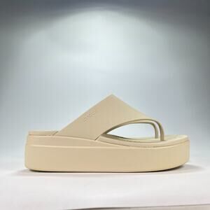 Crocs Getaway Platform Beige Lightweight Slip On Flip Flop Sandals Womens Size 8